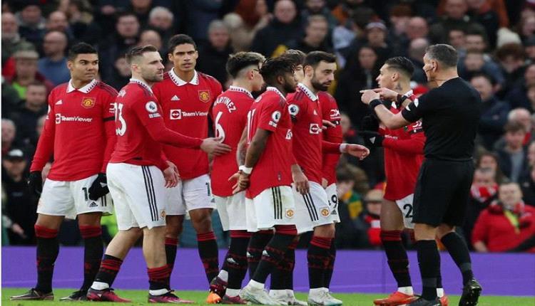 نيوكاسل يتحدى مانشستر يونايتد لاقتحام المربع الذهبي للدوري الإنجليزي