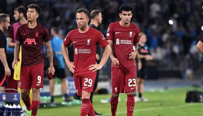 آرثر يعلن رحيله عن ليفربول