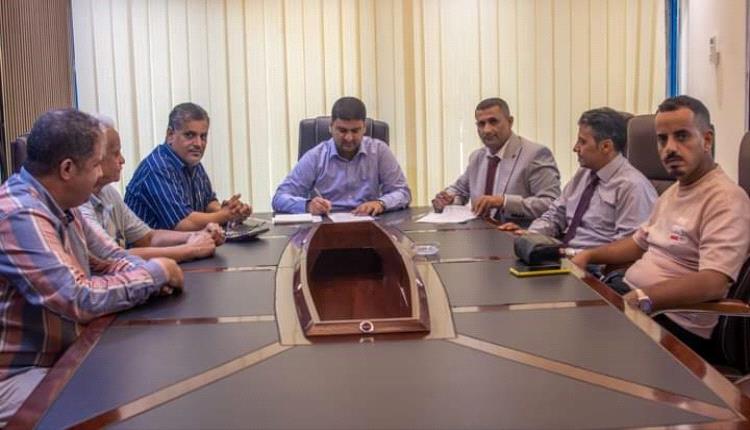 كاك بنك يوقع اتفاقية تعاون مشترك مع شركة النفط اليمنية.