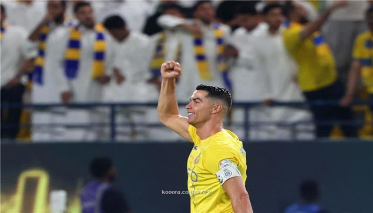 النصر يقود محاولة لإعادة إحياء المنافسة بين كريستيانو وميسي
