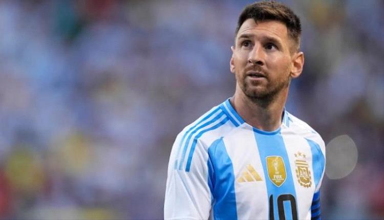 بكاء وانسحاب.. الملعب المشؤوم يعيد الكوابيس إلى ميسي
