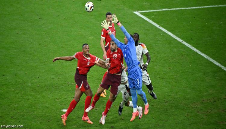 موسم سومير.. درع سويسرا ضد مهاجمي إيطاليا
