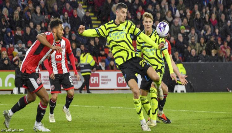 آرسنال يفترس شيفيلد في البريميرليج
