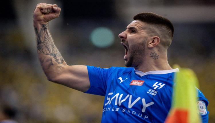 ميتروفيتش يستعيد ذكرى سيئة مع الهلال
