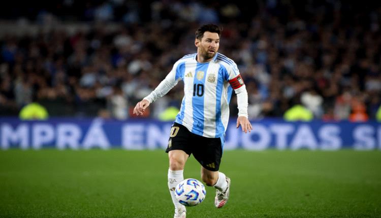 سكالوني يعلن قائمة منتخب الأرجنتين لمواجهتي فنزويلا والإكوادور