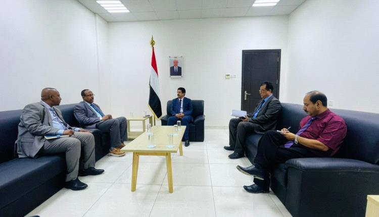 وكيل وزارة الخارجية يبحث مع السفير الصومالي سبل تعزيز العلاقات الثنائية بين البلدين