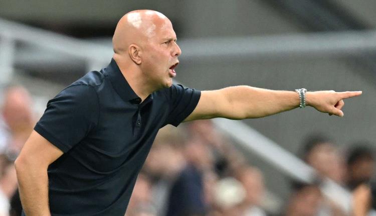 العالم يترقب.. سلوت يعلق على صدام ليفربول وريال مدريد
