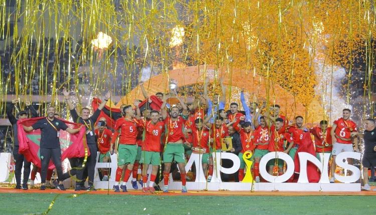 المغرب يرفع كأس أمم إفريقيا للمحليين