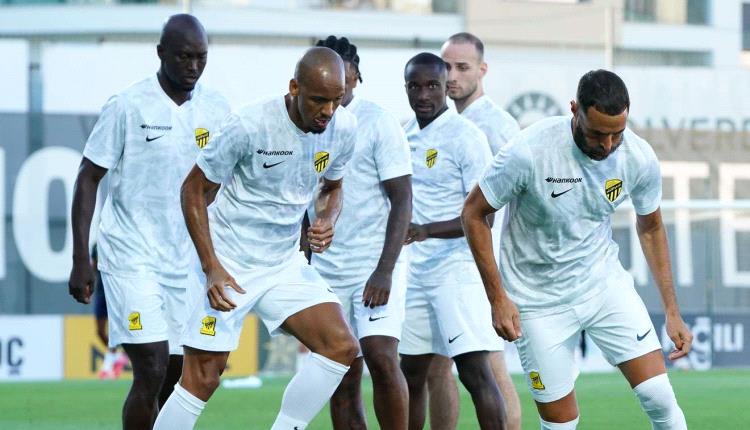 هاتريك بنزيما يقود الاتحاد لاكتساح الأخدود
