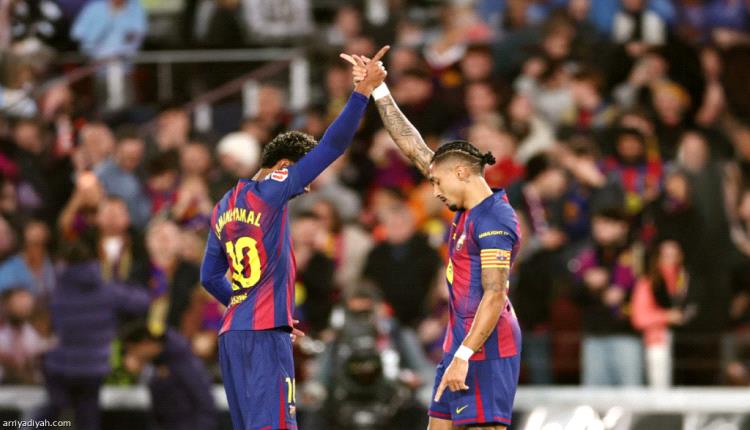 برشلونة يُعزز الصدارة بثنائية رافينيا