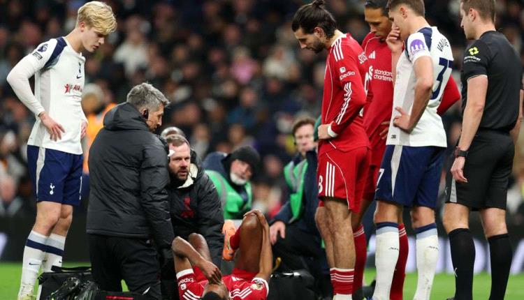 سجل وأصيب.. إيزاك يغادر باكيا أمام توتنهام
