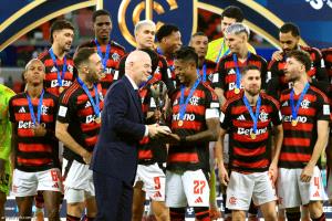 لقب التحدي.. فلامنجو يحبط بيراميدز ويطير إلى سان جيرمان