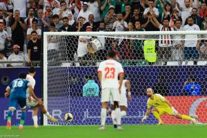 ركلة جزاء تمنح الأردن تأشيرة نصف نهائي كأس العرب