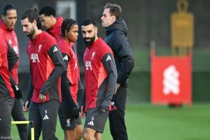 ليفربول يعاقب صلاح ويبعده  عن رحلة ميلانو