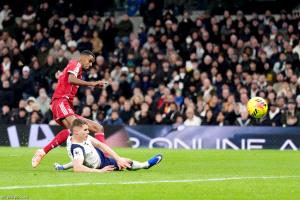 ليفربول يترقب تقرير إيزاك