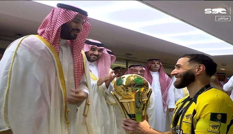 بنزيما يفوز بـ"جائزة خاصة" في الموسم