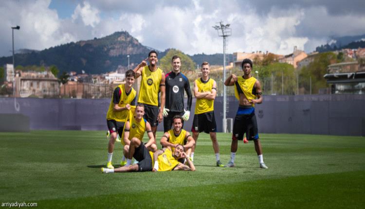 قبل الكلاسيكو 190.. صدارة برشلونة تمنحه 8 القاب
