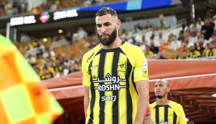 اتحاد جدة يحسم مستقبل بنزيما
