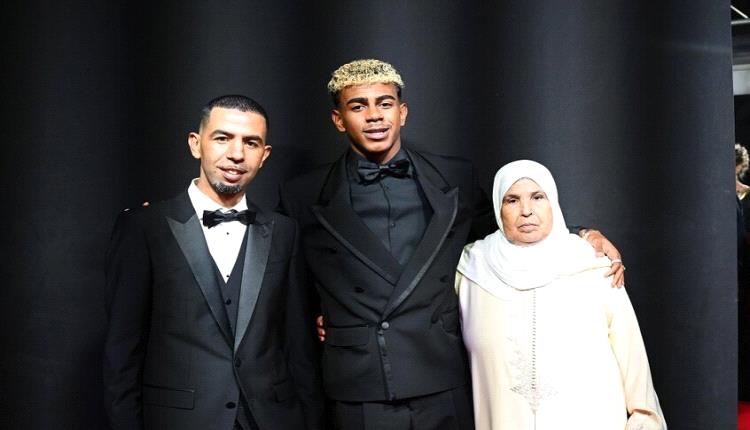 بعد انفصال ابنه عن صديقته.. والد لامين جمال يعلن ارتباطه بفتاة 