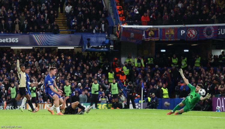 تشيلسي يسقط برشلونة بثلاثية