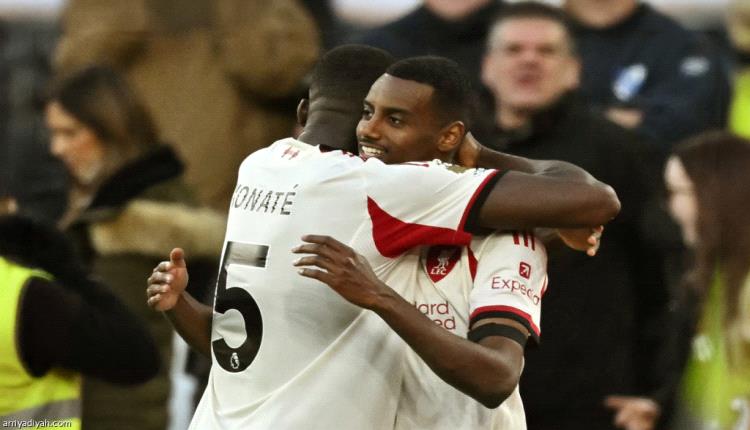 إيزاك يعيد ليفربول إلى طريق الانتصارات