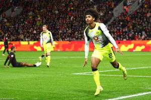 دورتموند يعود بنقاط ليفركوزن