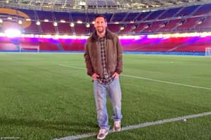 لابورتا: لا أعلم عن الزيارة.. وبرشلونة أكبر من ميسي