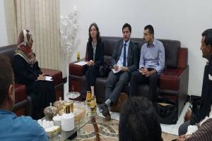 السفيرة الفرنسية لدى اليمن كاترين كمون تزور الجهاز المركزي للإحصاء بعدن
