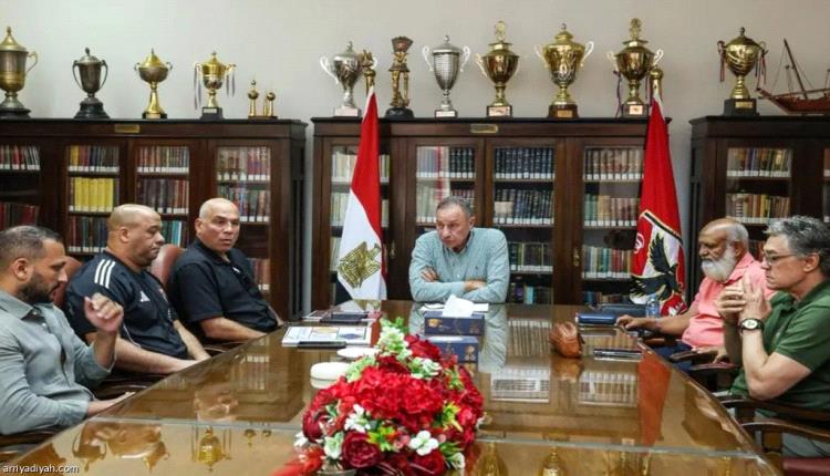 الخطيب يطلب الرحيل.. والأهلي يرفض