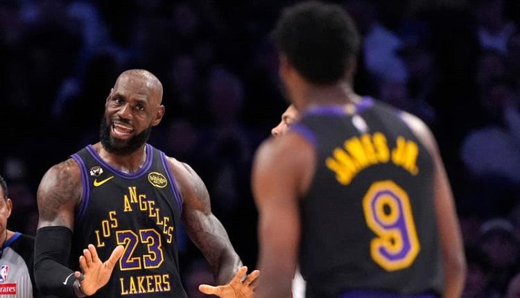 ليبرون جيمس يصبح الأكثر تحقيقاً للانتصارات في دوري السلة الأميركي