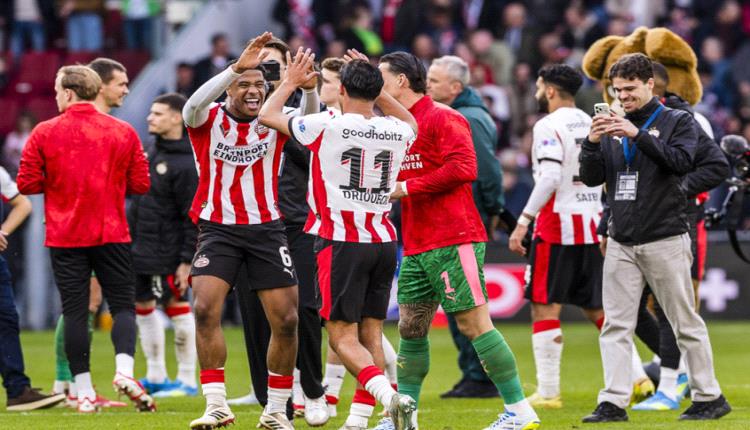 أيندهوفن يحسم لقب الدوري الهولندي مبكرا بعد تعثر فينورد