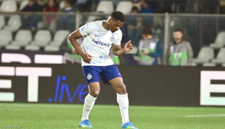 إنتر يقلب الطاولة ويعاقب كومو برباعية