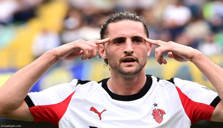 ميلان يتخطى فيرونا وينتزع الوصافة