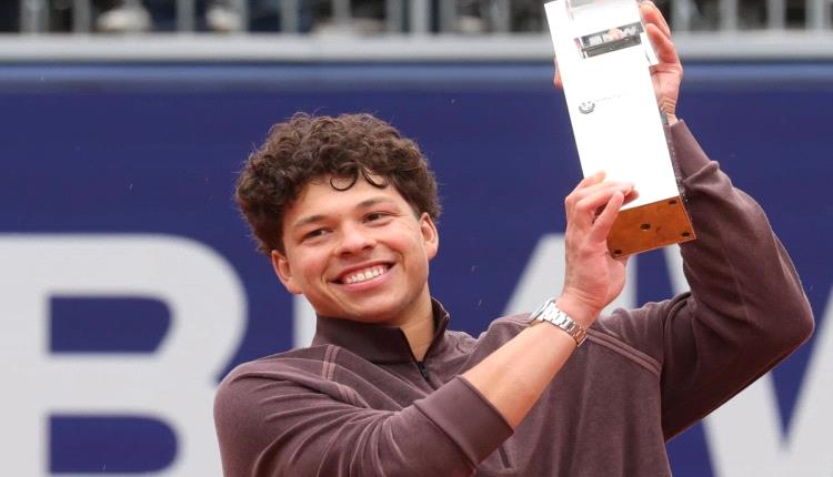 الأمريكي بن شيلتون يتوج بلقب بطولة ميونيخ للتنس
