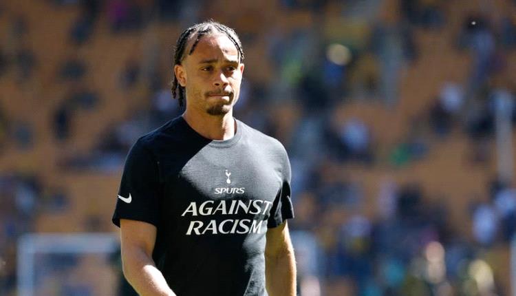 الهولندي سيمونز يعلن غيابه عن المونديال