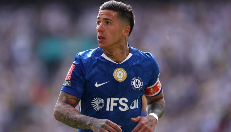 حقيقة أم مراوغة؟.. وكيل إنزو فرنانديز يرد على جدل ريال مدريد
