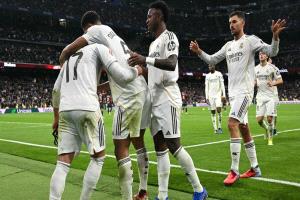 "لن يلعب حتى يعتذر".. مشادة لاعب ريال مدريد مع أربيلوا تتسبب بـ"تهميشه"