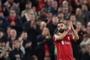 اقتراح إنجليزي ينقل صلاح إلى الهلال في صفقة تبادلية مع ليفربول