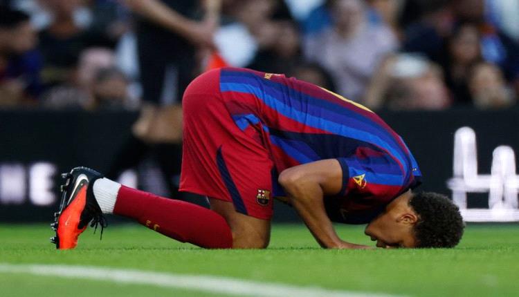 حمزة عبد الكريم يبهر نجم برشلونة.. ويفرض نفسه قبل لقاء إلتشي

