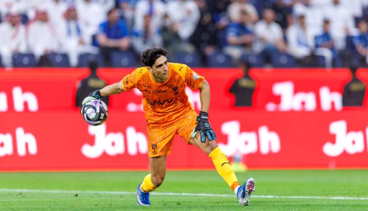 من أمريكا إلى السعودية.. لعنة ياسين بونو تضرب نجم الهلال!
