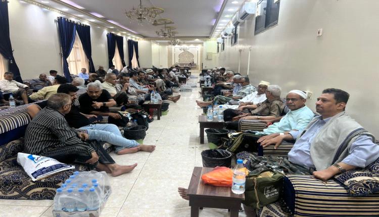 شخصيات سياسية و أكاديمية واجتماعية تقدم واجب العزاء للدكتور حسين باسلامة في وفاة نجله عبدالرحمن