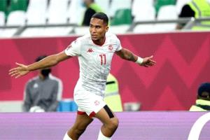 الزمالك المصري يفسخ عقد مهاجمه التونسي سيف الدين الجزيري