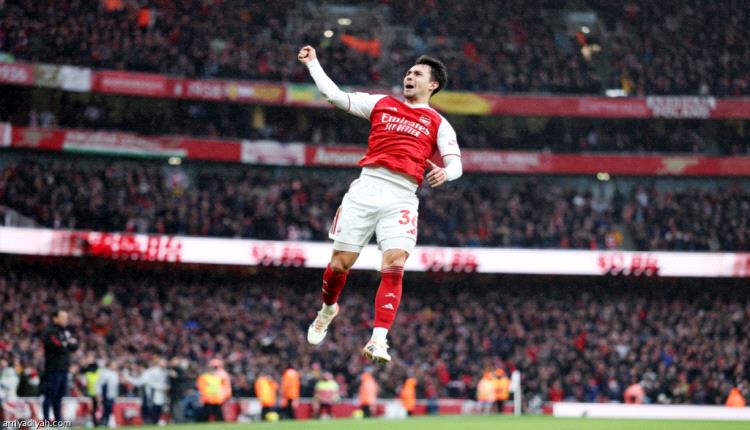 أرسنال يعزز الصدارة بثلاثية سندرلاند 