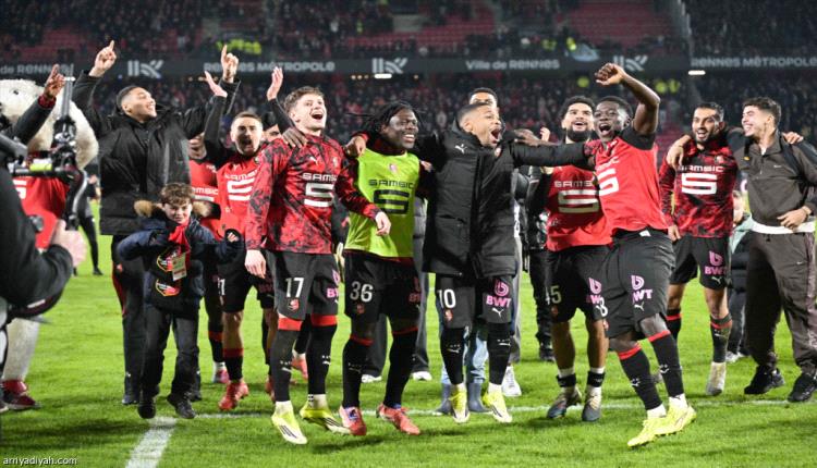 بثلاثية.. رين يوقف انتصارات باريس