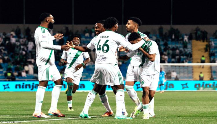 حارس مرمى الرياض يمنح الاهلي الثلاث النقاط والصدارة