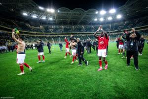 الأهلي يبلغ ربع النهائي.. والجيش يقترب