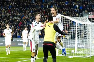 بهدف مودريتش.. ميلان يخطف نقاط بيزا