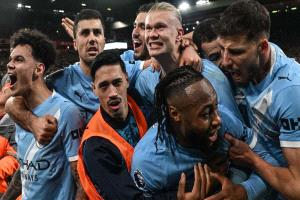 السيتي يقلب الطاولة على ليفربول ويحتفظ بحظوظ منافسة المتصدر 