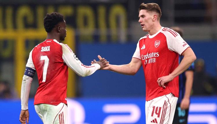 لاعب آرسنال السابق: على اللاعبين معاملة جيوكيريس مثل هنري