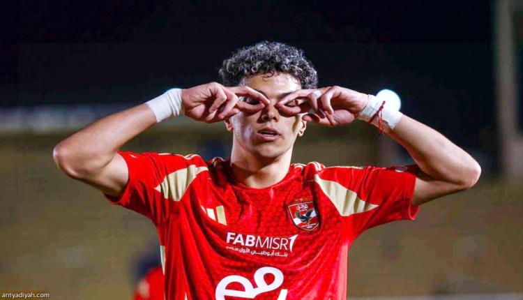 بعد الغياب عن الطائرة.. الأهلي يعاقب عاشور